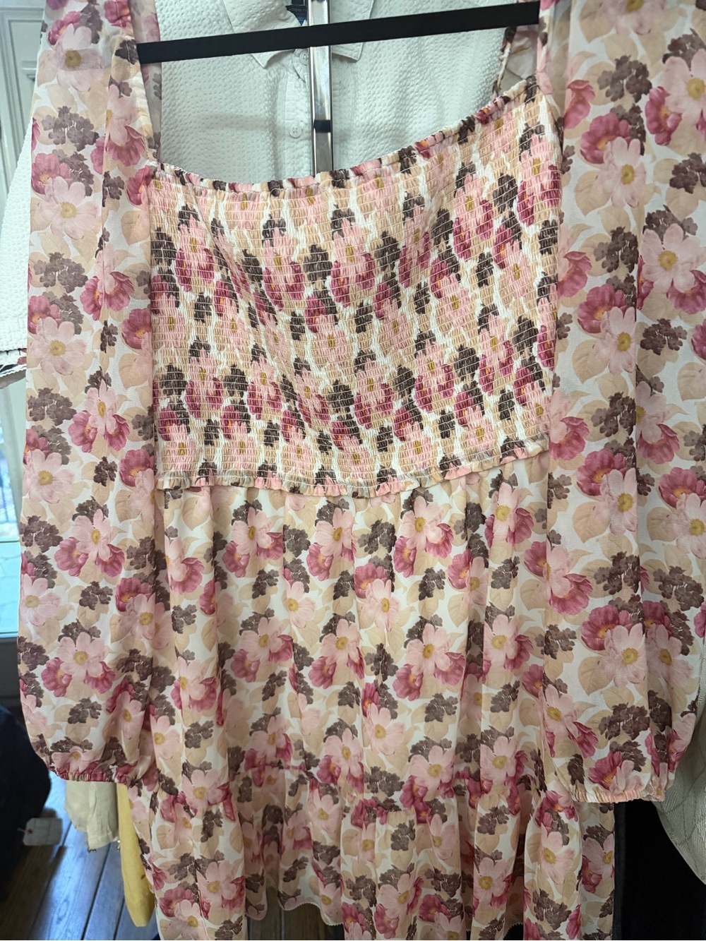 Wilfred Pink Cream Floral Smocked Mini Skirt